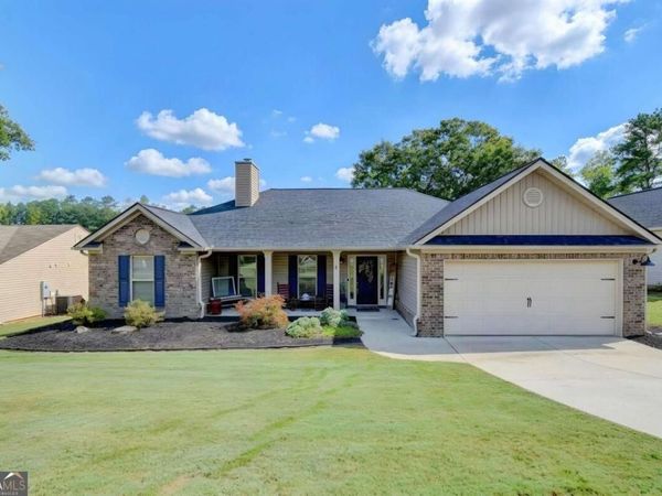 1052 Blakewood Court, Bethlehem, GA 30620
