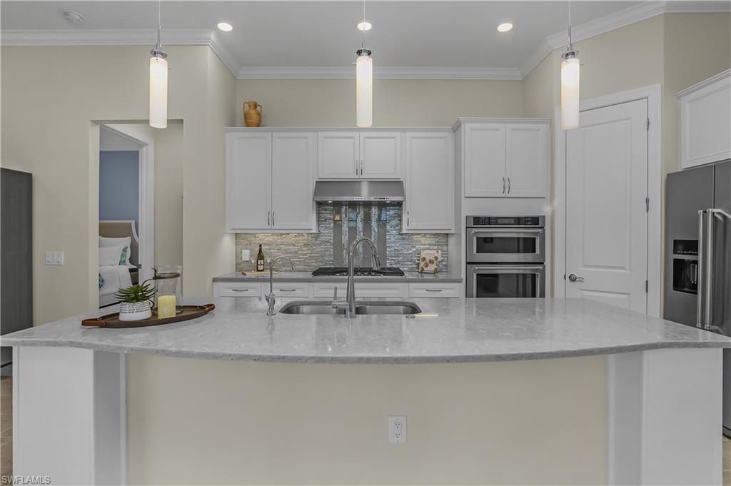 19288 Aqua Shore Dr, Estero, FL 33913 Photo