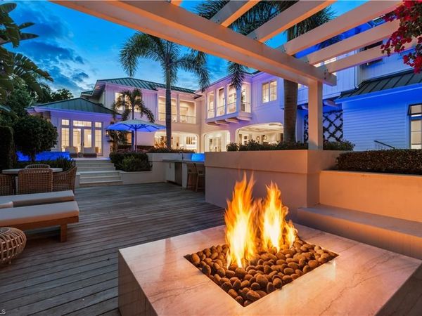 1675 Gordon DR , NAPLES, FL 34102