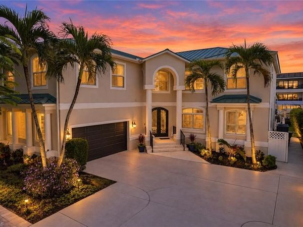 132 E Hilo ST , NAPLES, FL 34113