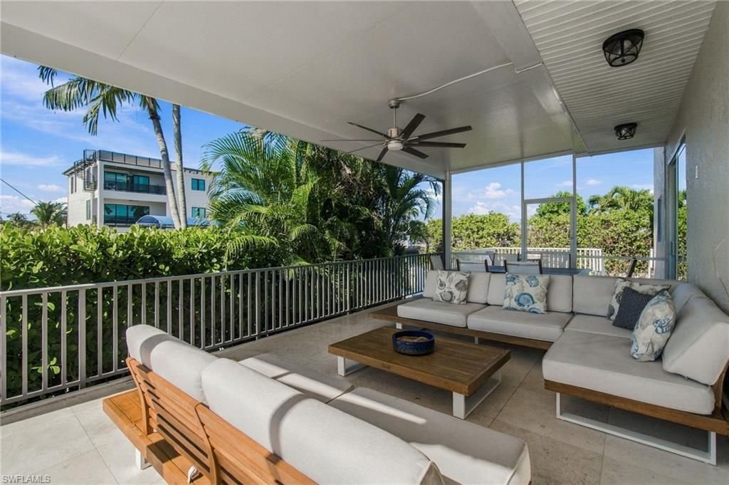 132 E Hilo St, Naples, FL 34113 Photo