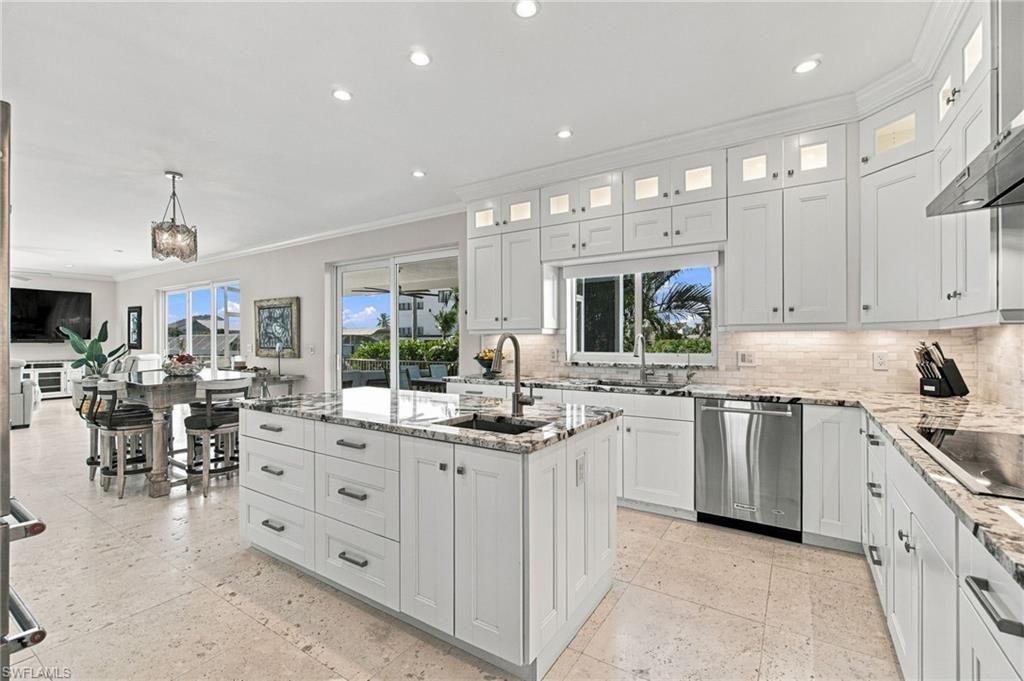 132 E Hilo St, Naples, FL 34113 Photo