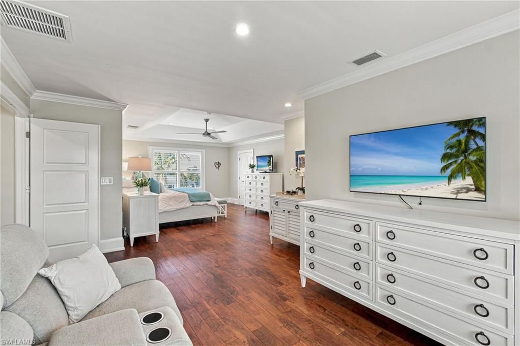 132 E Hilo St, Naples, FL 34113 Photo
