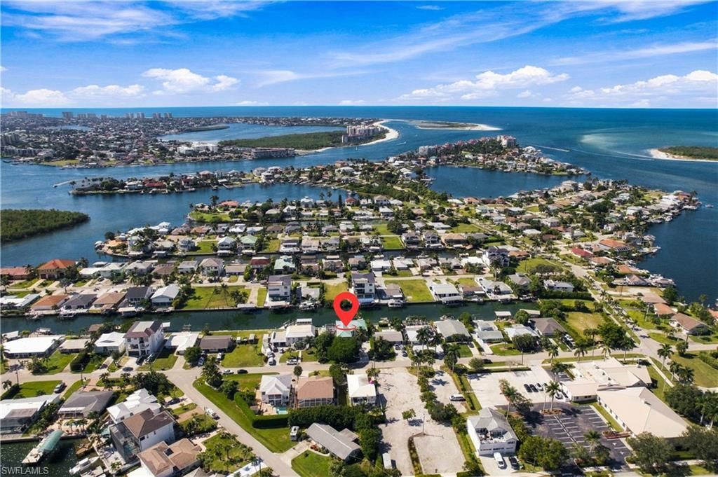132 E Hilo St, Naples, FL 34113 Photo