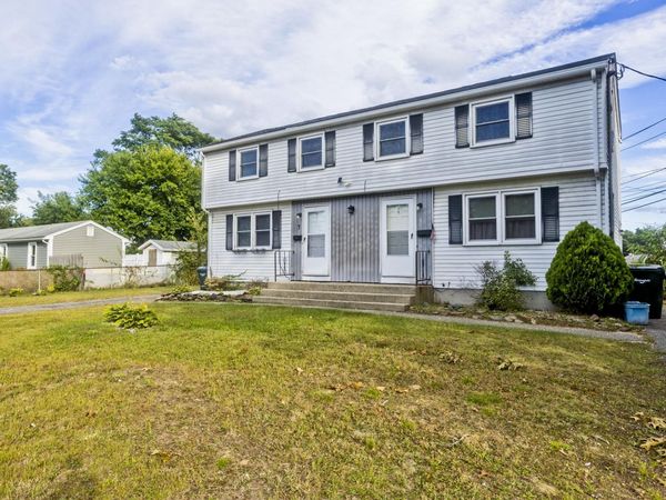 5-7 Ellen St, Springfield, MA 01104