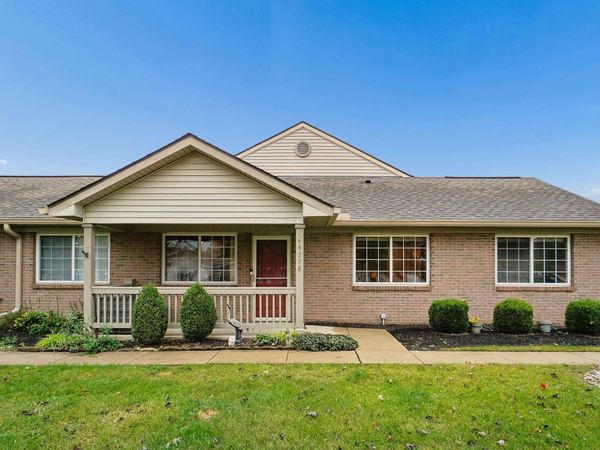 4298 Wincove Drive, Groveport, OH 43125