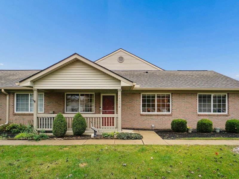 4298 Wincove Drive, Groveport, OH 43125 Photo 1