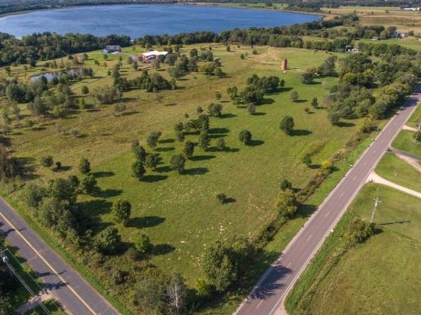 7139 165th Street N, Hugo, MN 55038