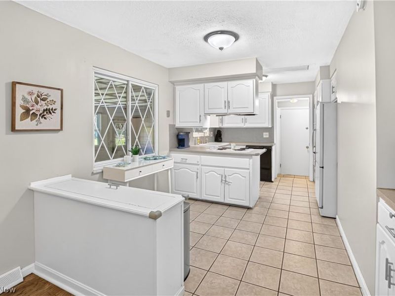 25846 Yeoman Drive, Westlake, OH 44145 Photo 15