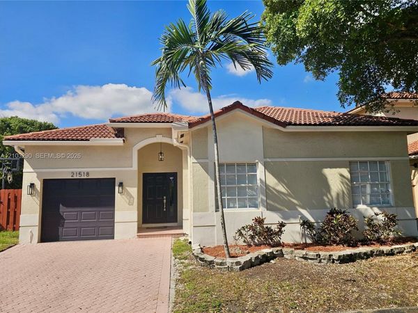 21518 SW 90th Ave , Cutler Bay, FL 33189