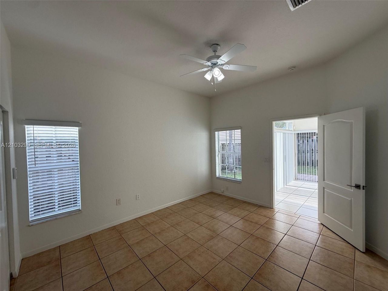 21518 SW 90th Ave , Cutler Bay, FL 33189 Photo