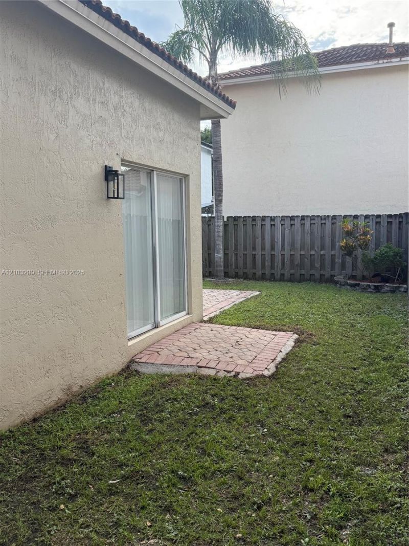 21518 SW 90th Ave , Cutler Bay, FL 33189 Photo