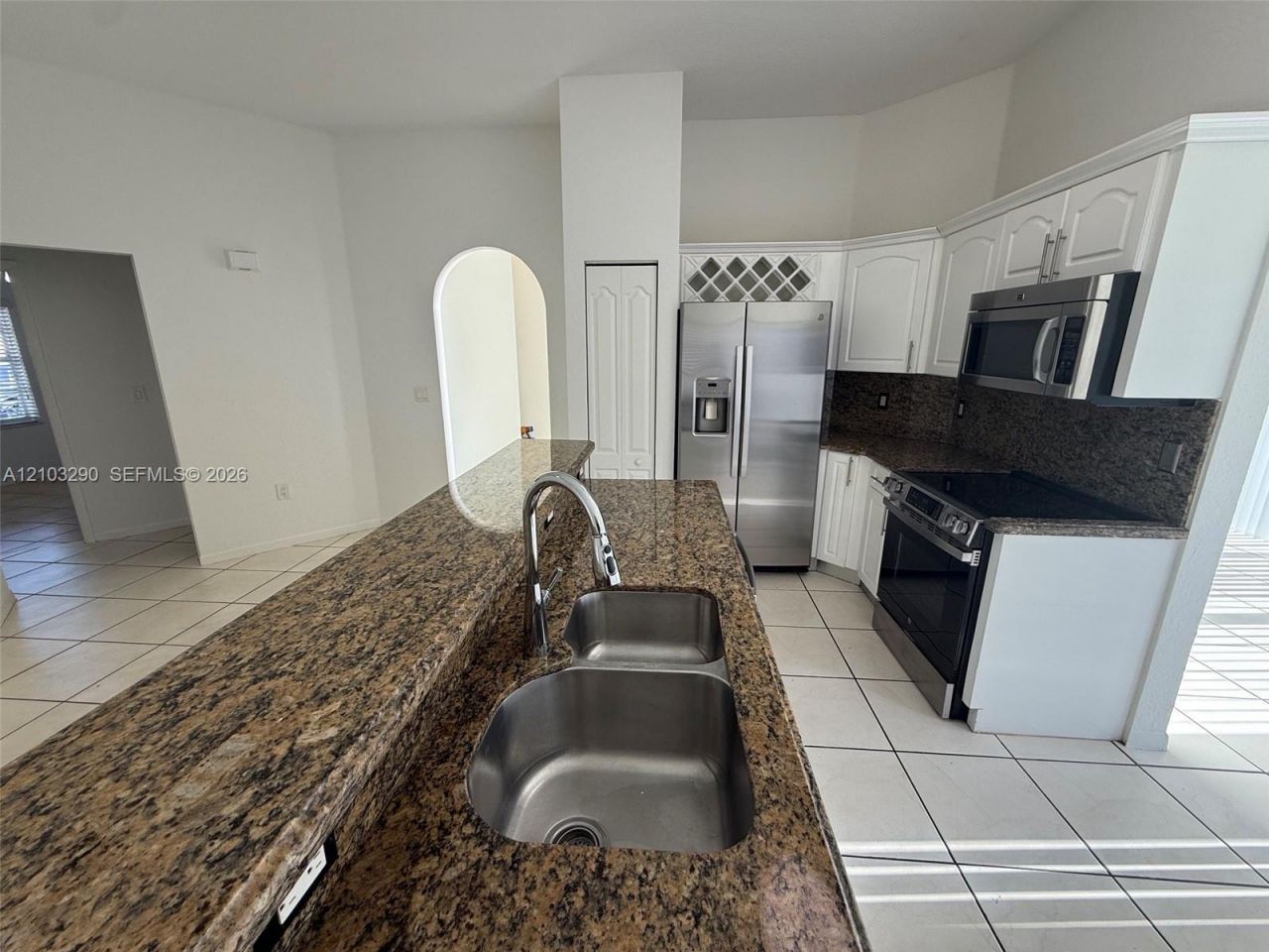 21518 SW 90th Ave , Cutler Bay, FL 33189 Photo