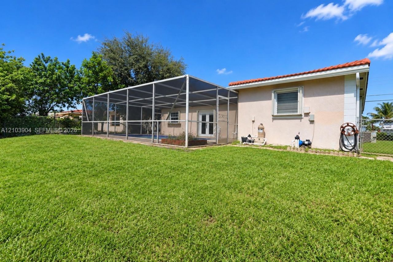 7820 Granada Blvd, Miramar, FL 33023 Photo