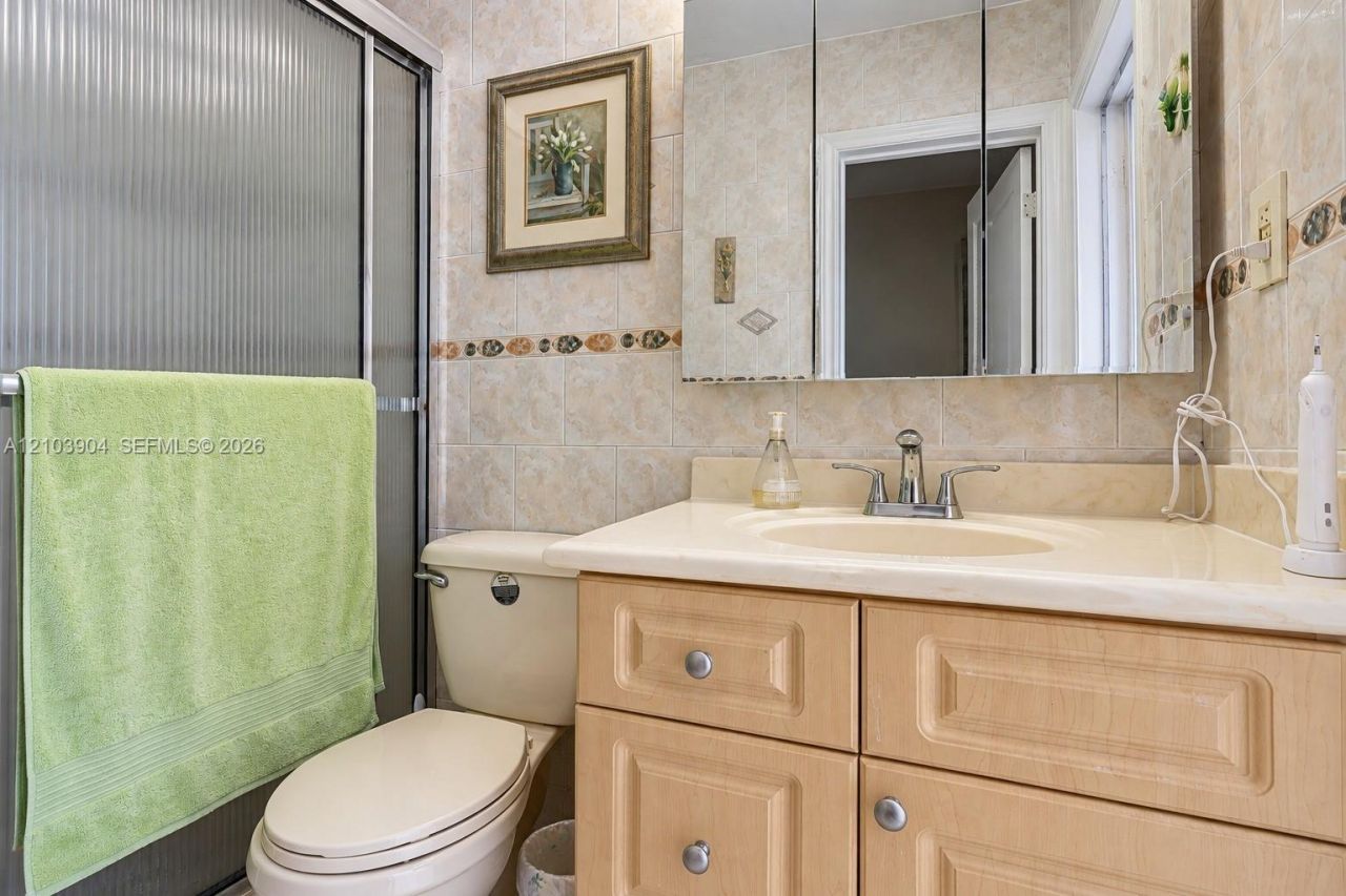 7820 Granada Blvd, Miramar, FL 33023 Photo