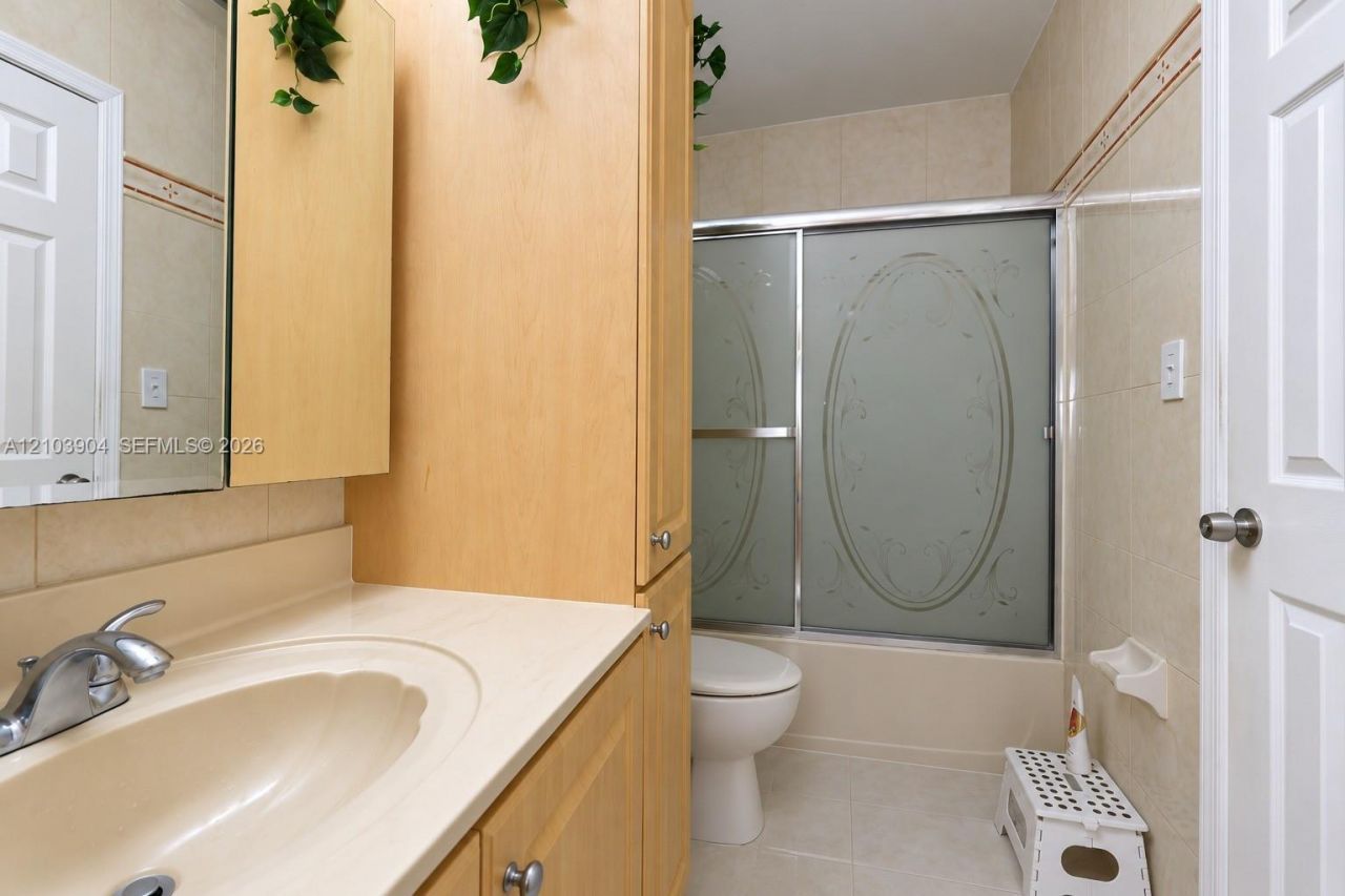 7820 Granada Blvd, Miramar, FL 33023 Photo