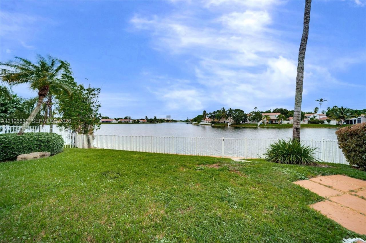 12683 NW 11th Pl, Sunrise, FL 33323 Photo