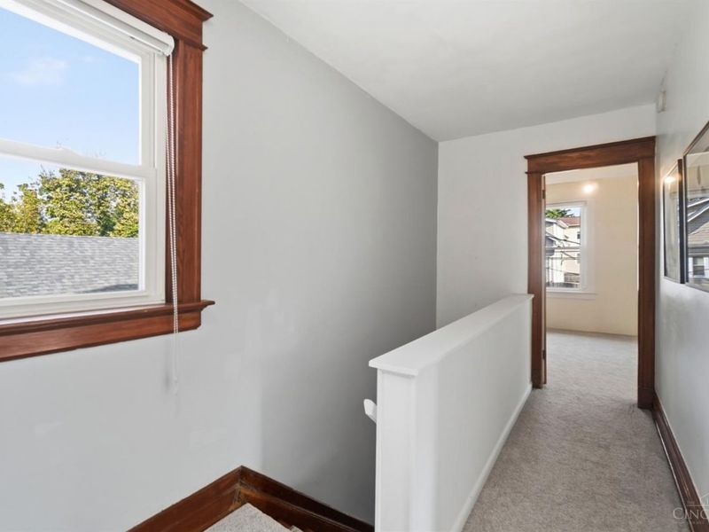 3357 Woodford Road, Cincinnati, OH 45213 Photo 30