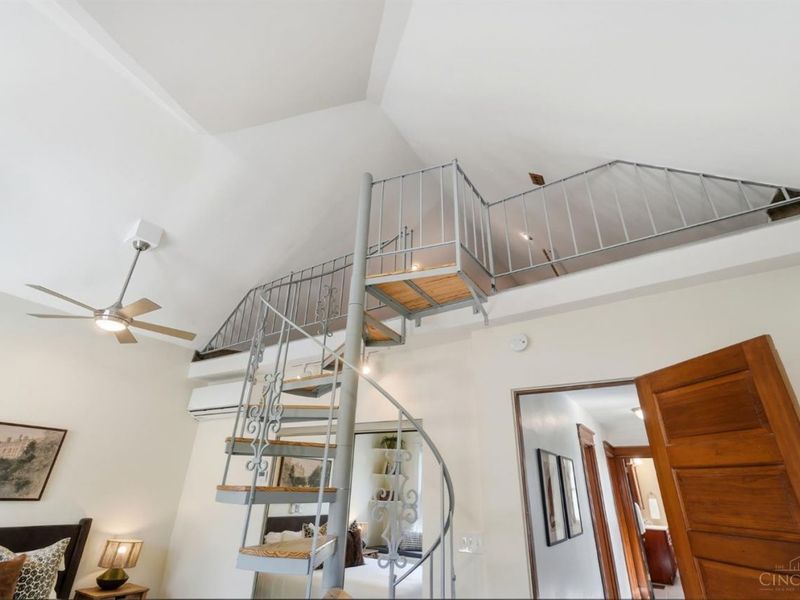 3357 Woodford Road, Cincinnati, OH 45213 Photo 35