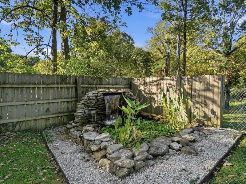 3357 Woodford Road, Cincinnati, OH 45213 Photo 57