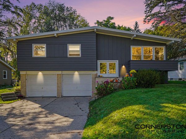 921 Covell Avenue NW, Grand Rapids, MI 49504
