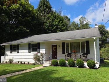 1851 HICKORY HILL ROAD, CHADDS FORD, PA 19317