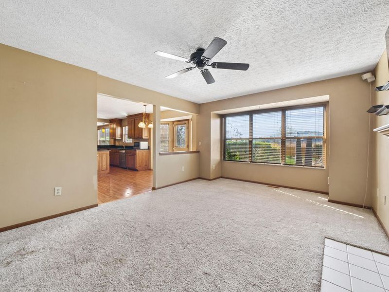 1081 Empire Drive, Newark, OH 43055 Photo 13