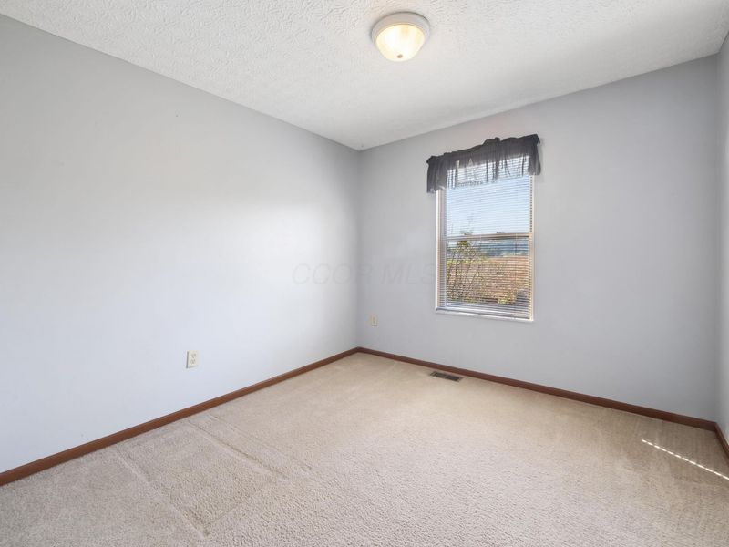 1081 Empire Drive, Newark, OH 43055 Photo 23