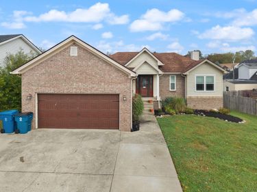 102 Thomas Lane, Georgetown, KY 40324