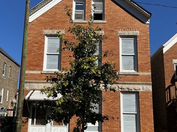3303 S Aberdeen Street, Chicago, IL 60608