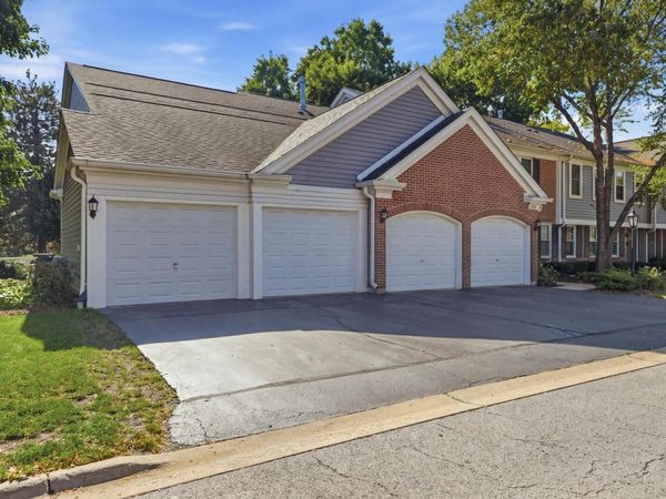 513 Green Bridge Lane , Unit A, Prospect Heights, IL 60070