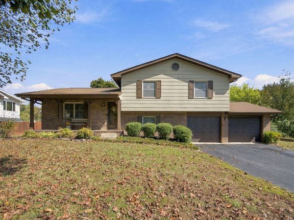 8155 Richland Drive, Hixson, TN 37343