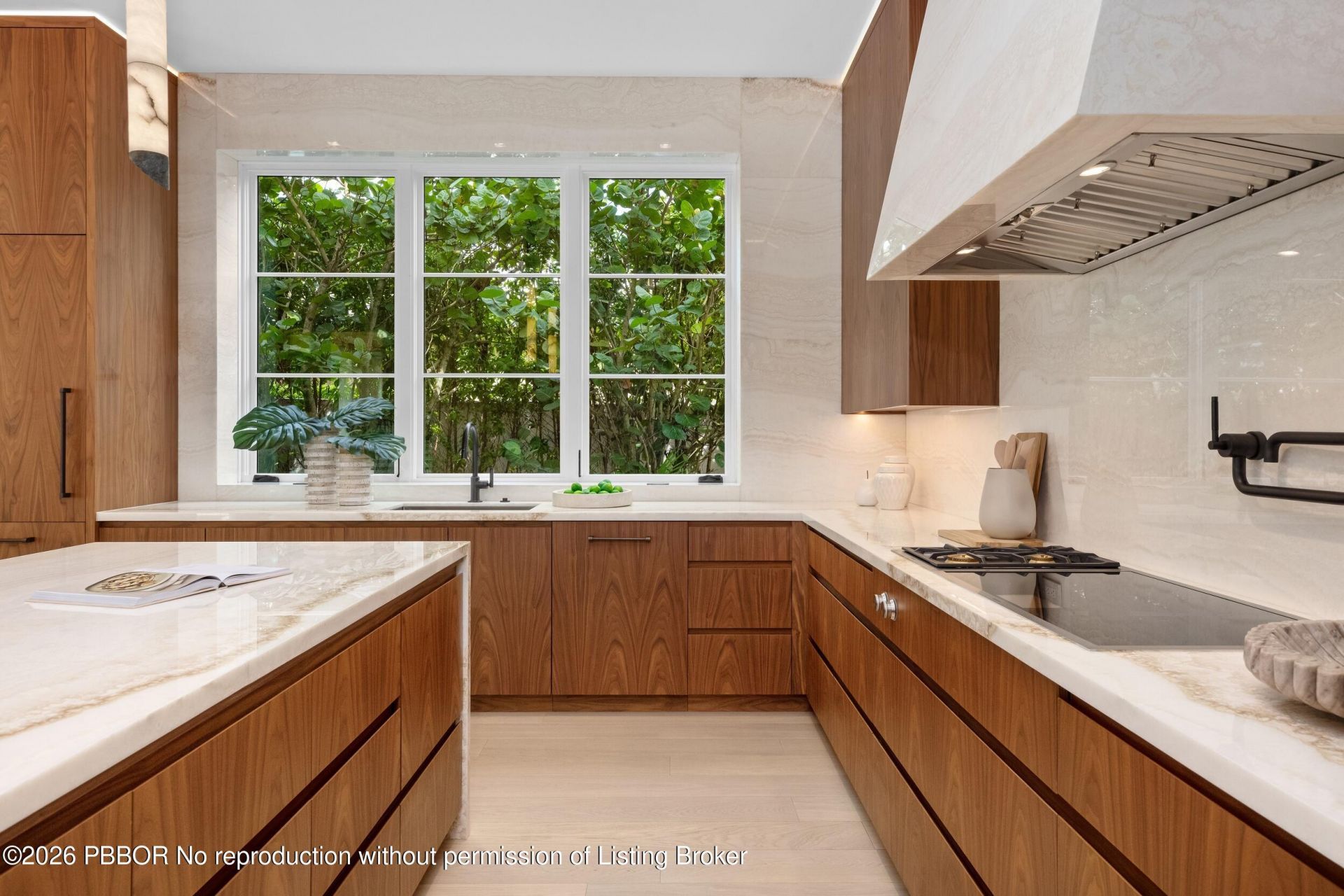 1265 N Lake Way, Palm Beach, FL 33480 Photo