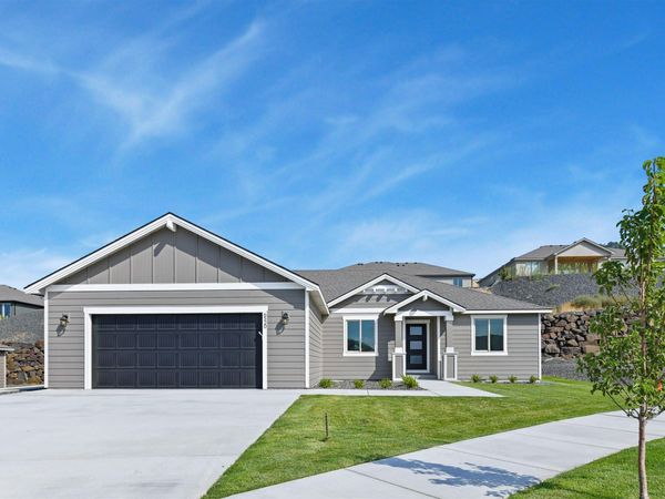 6520 W 29th Ct, Kennewick, WA 99338