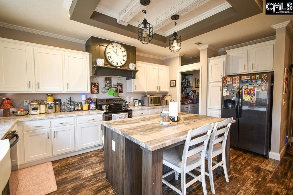 5605 Wagener Road Photo 2