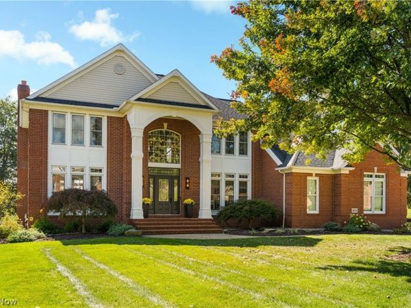 8630 Parsons Court Circle NW, Massillon, OH 44646