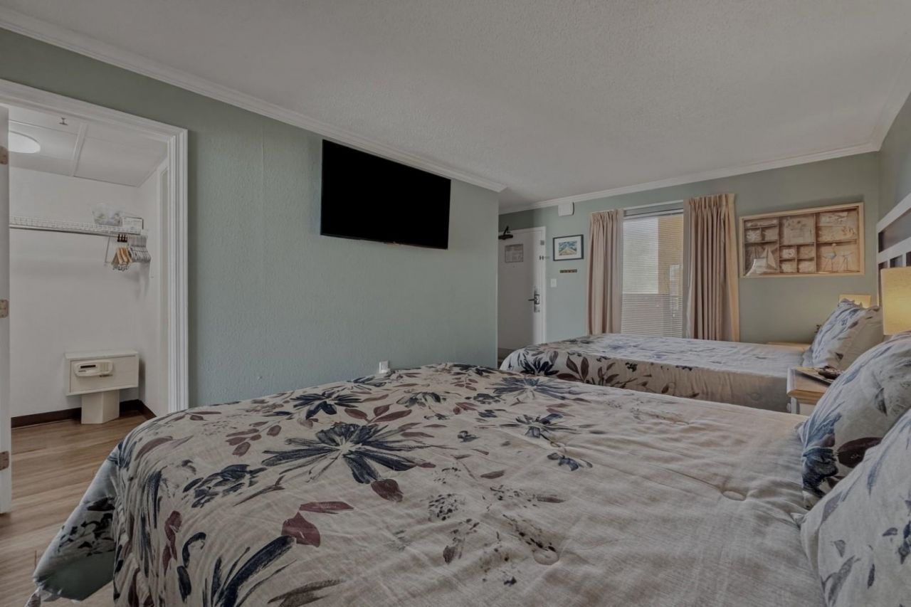 6900 N Ocean Blvd.  Photo 8