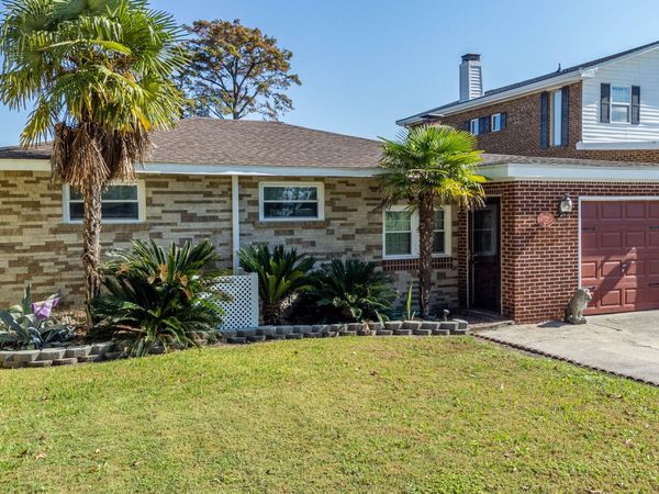 102 Shore Drive , Hertford, NC 27944