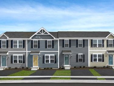 2 SHAMROCK DR, BROADWAY, VA 22815