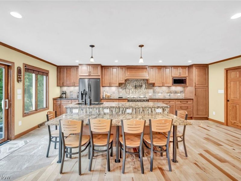 513 Somerset Road, Akron, OH 44313 Photo 15