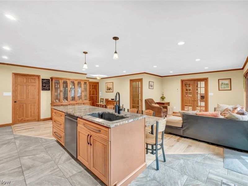 513 Somerset Road, Akron, OH 44313 Photo 18