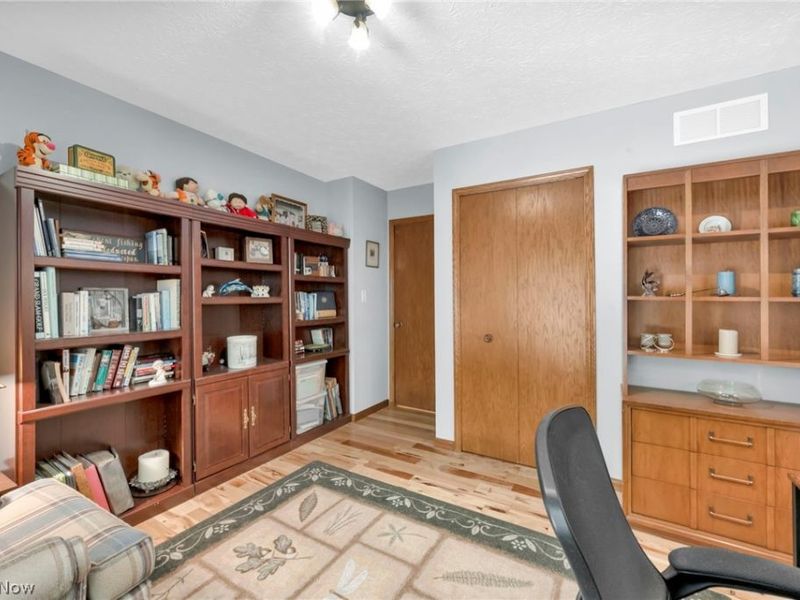513 Somerset Road, Akron, OH 44313 Photo 23