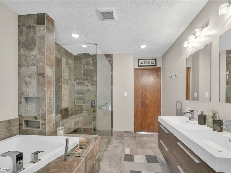 513 Somerset Road, Akron, OH 44313 Photo 29