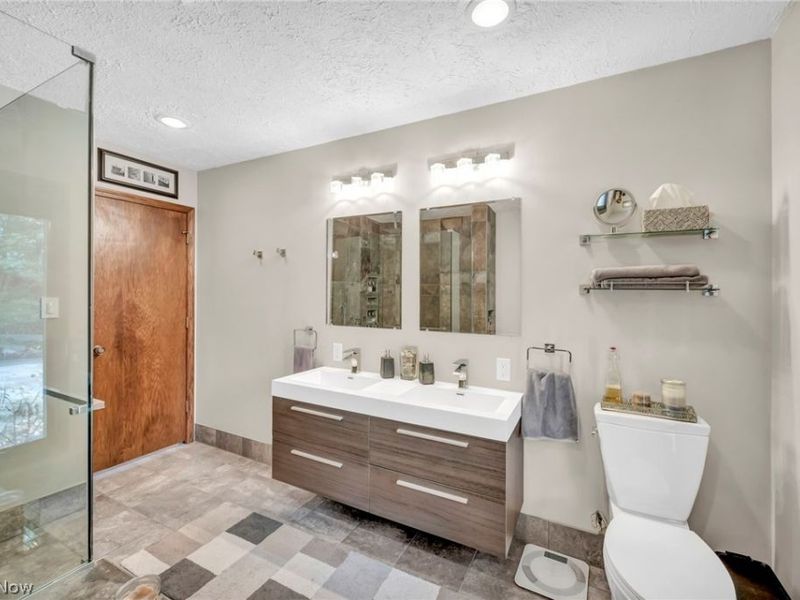 513 Somerset Road, Akron, OH 44313 Photo 31