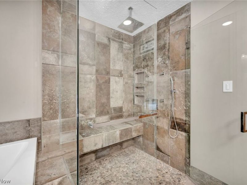 513 Somerset Road, Akron, OH 44313 Photo 32