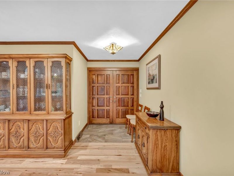 513 Somerset Road, Akron, OH 44313 Photo 7