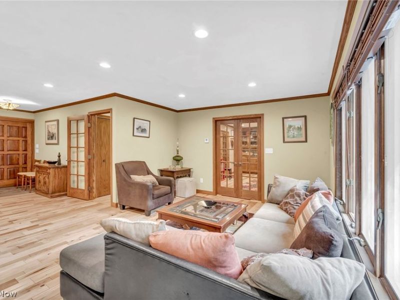 513 Somerset Road, Akron, OH 44313 Photo 9