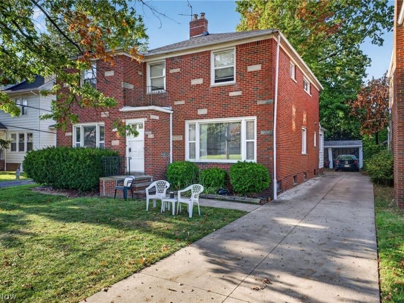 20355 Lakeshore Boulevard, Euclid, OH 44123 Photo 2