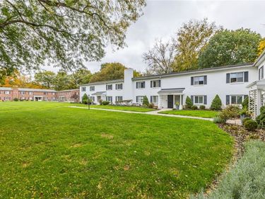29 Lost Mountain, Rochester, NY 14625