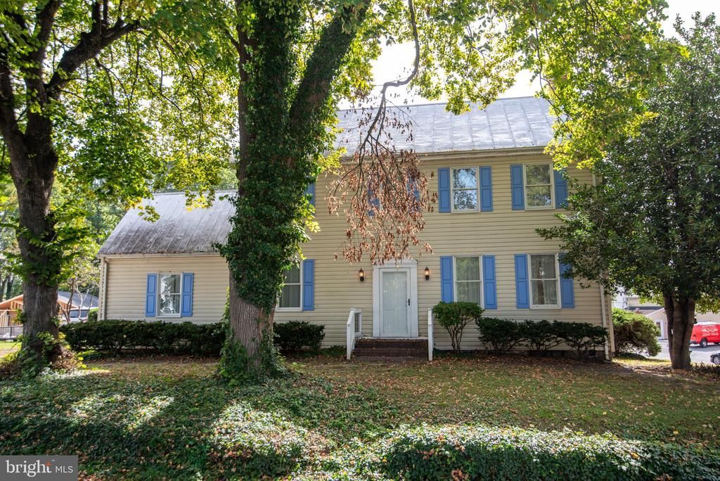 100 WALL STREET, QUEENSTOWN, MD 21658